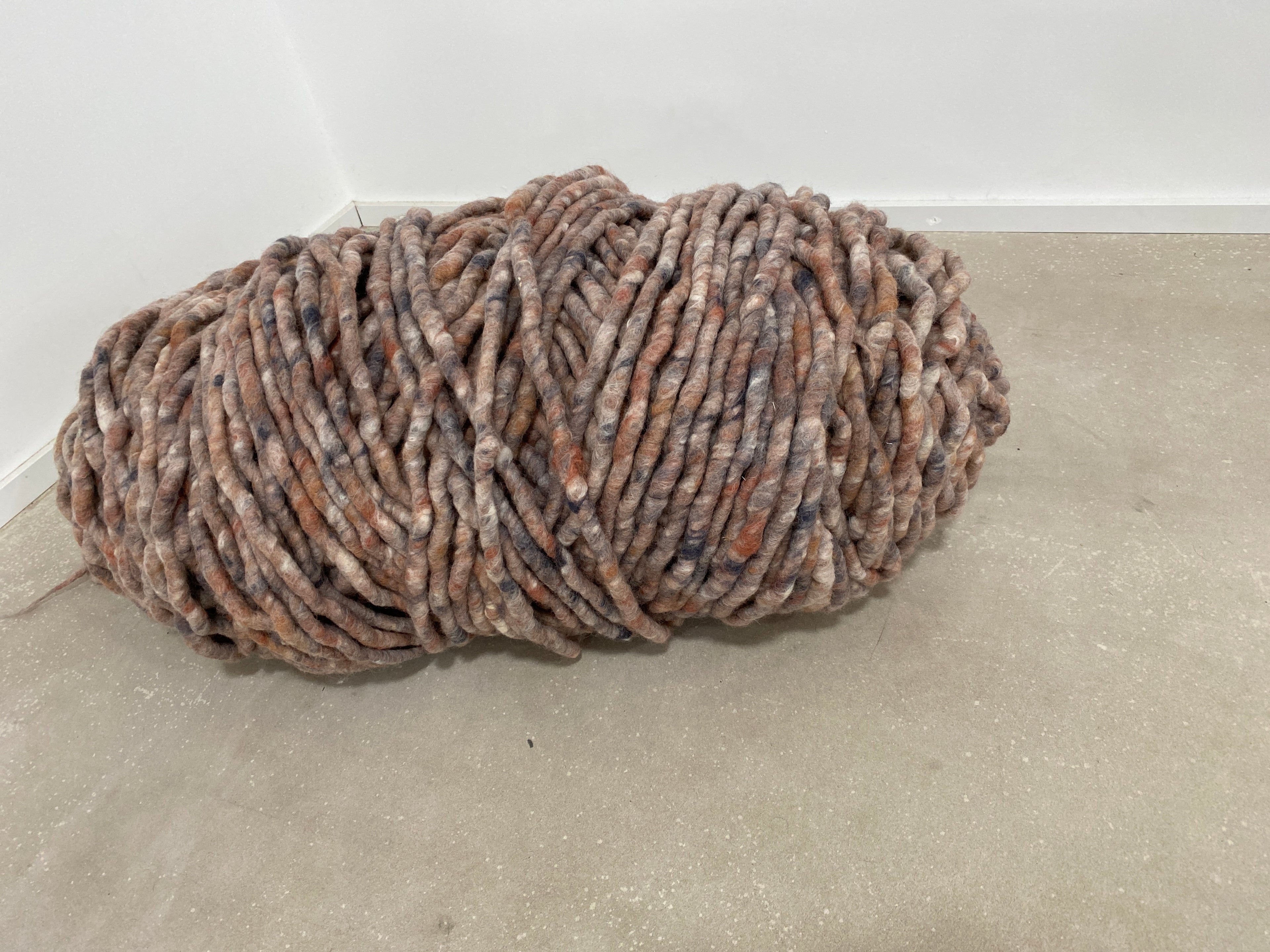 Nuss-/Rostbraun meliert in 220g gefilzt_10,5 kg