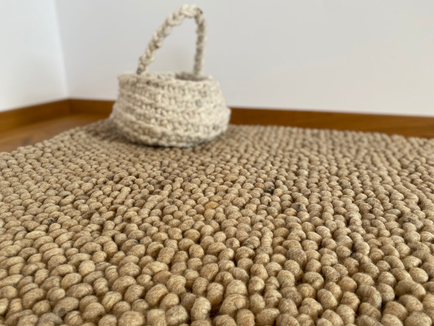 Teppich mit Schlingen, naturbeige