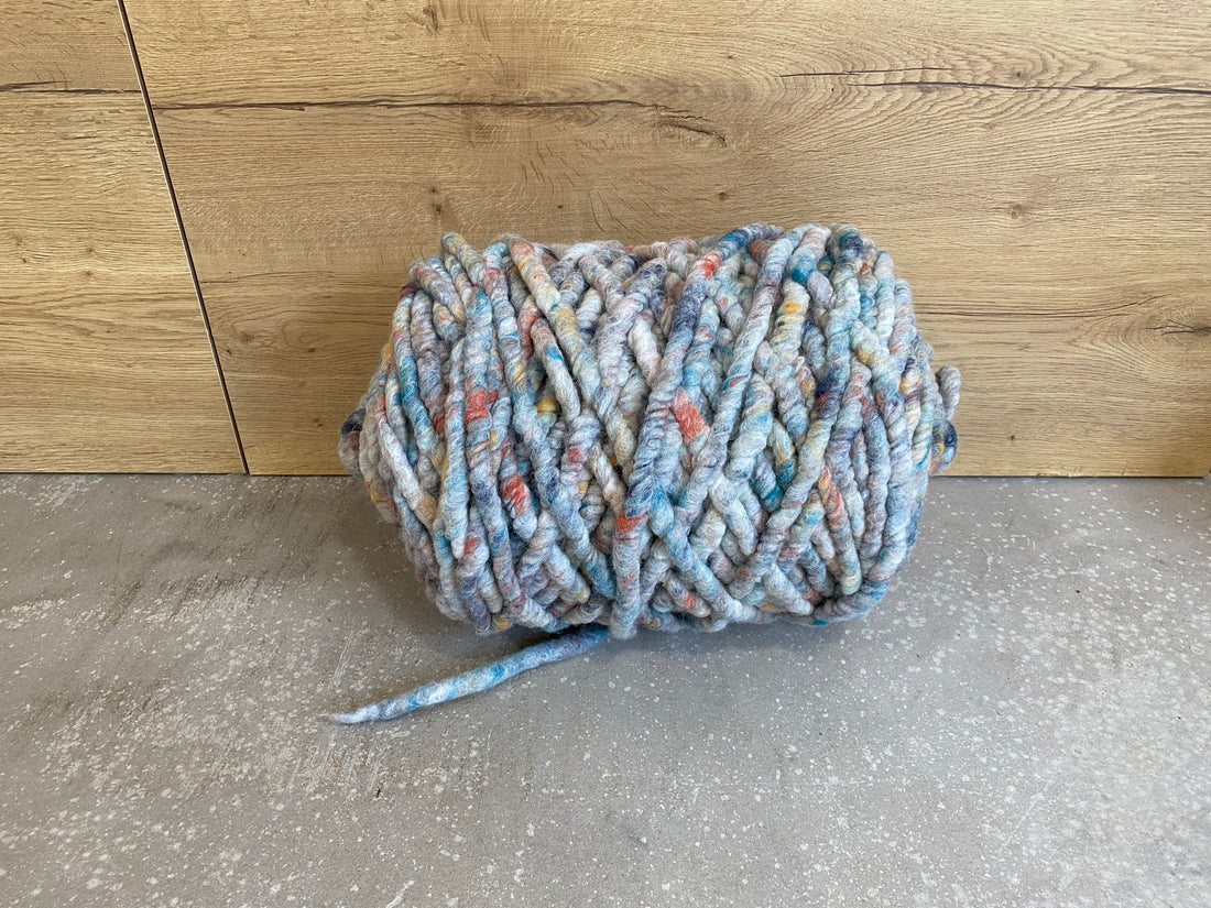 Multicolor blau 220g gefilzt