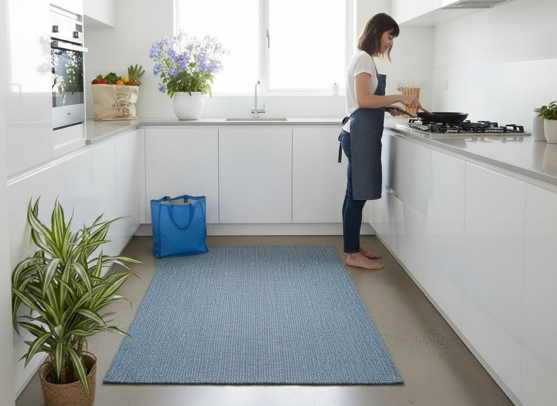 Teppich, blau meliert RÄUMUNGSVERKAUF